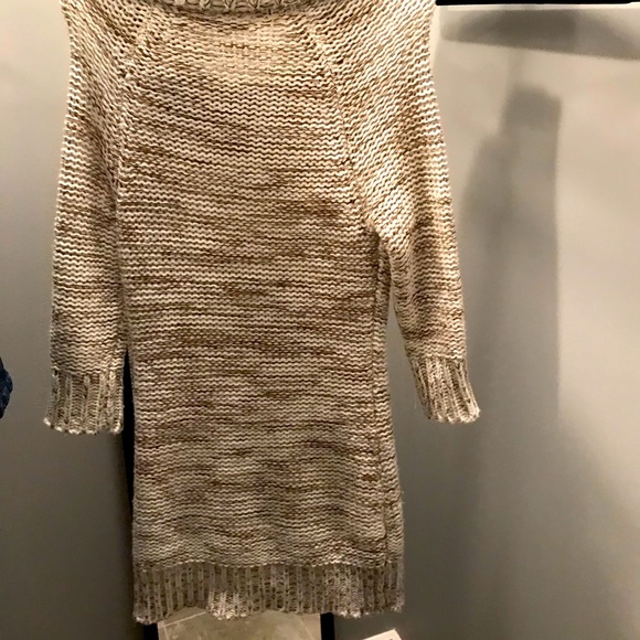 RW&Co Tunic Sweater - Picture 2 of 3